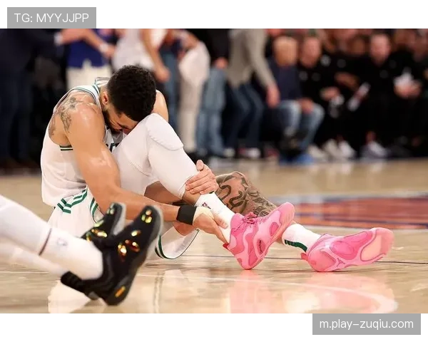 哈利伯顿跟腱撕裂赛季报销 步行者从总决赛到联盟垫底